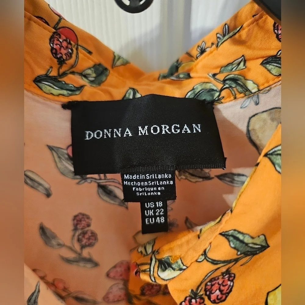 Donna Morgan Collared High Neck Button Down Folded Short Sleeve Plus Size 18